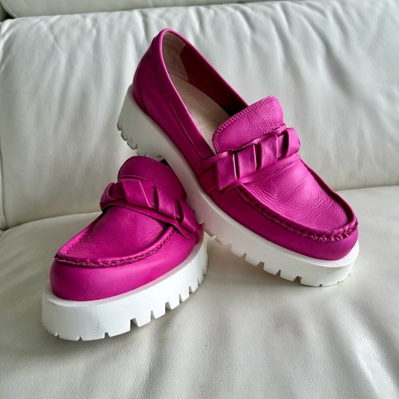 Mix Mooz hot pink Loafers sz 9 - Picture 1 of 8